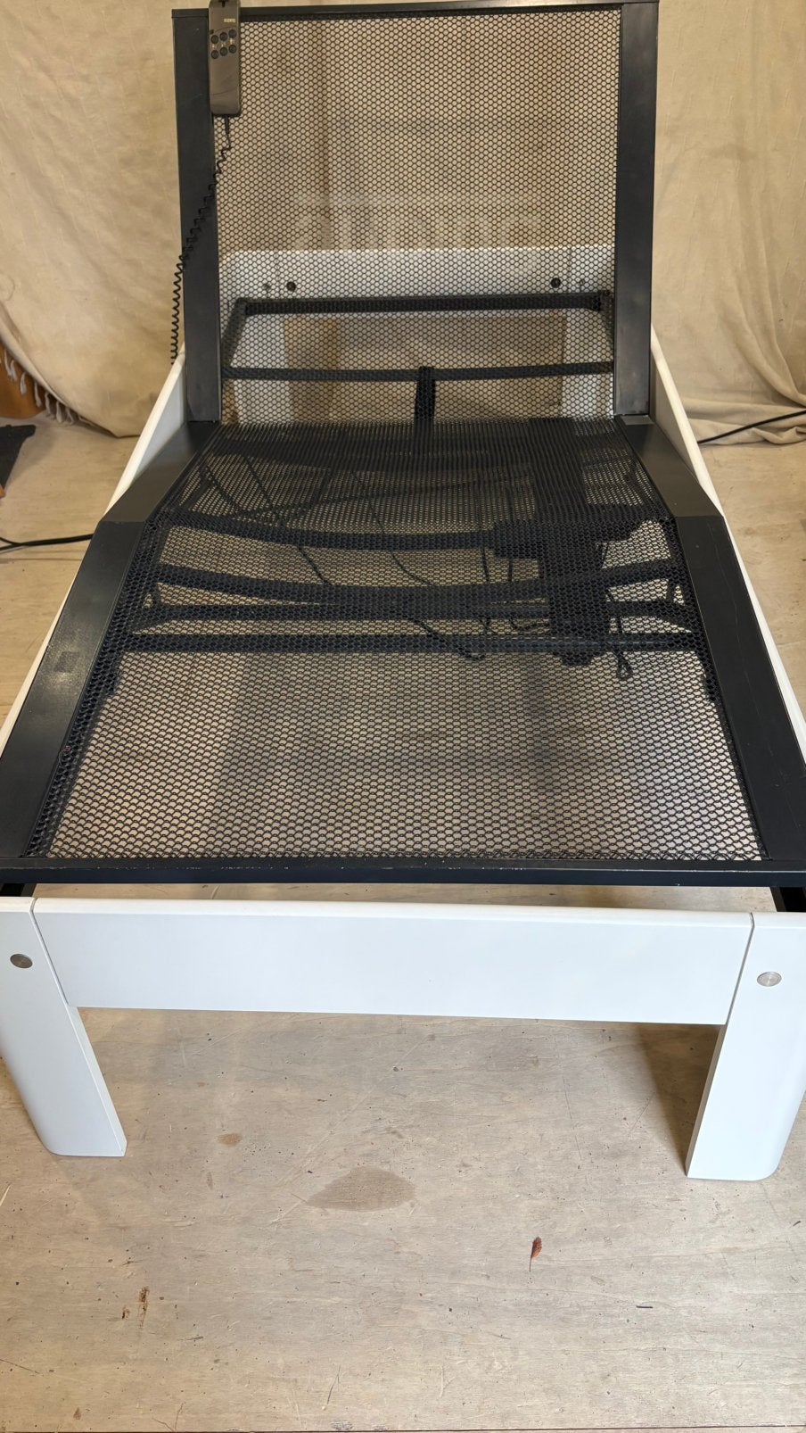 Te koop Senioren Auping Auronde  90x200 pur wit electrisch, Ophalen, Huis en Inrichting