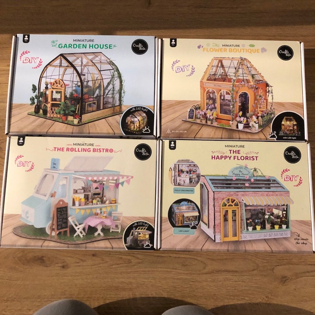 Miniatuur huisjes bouwpakketten, Ophalen, Nieuw, 1:50 tot 1:144