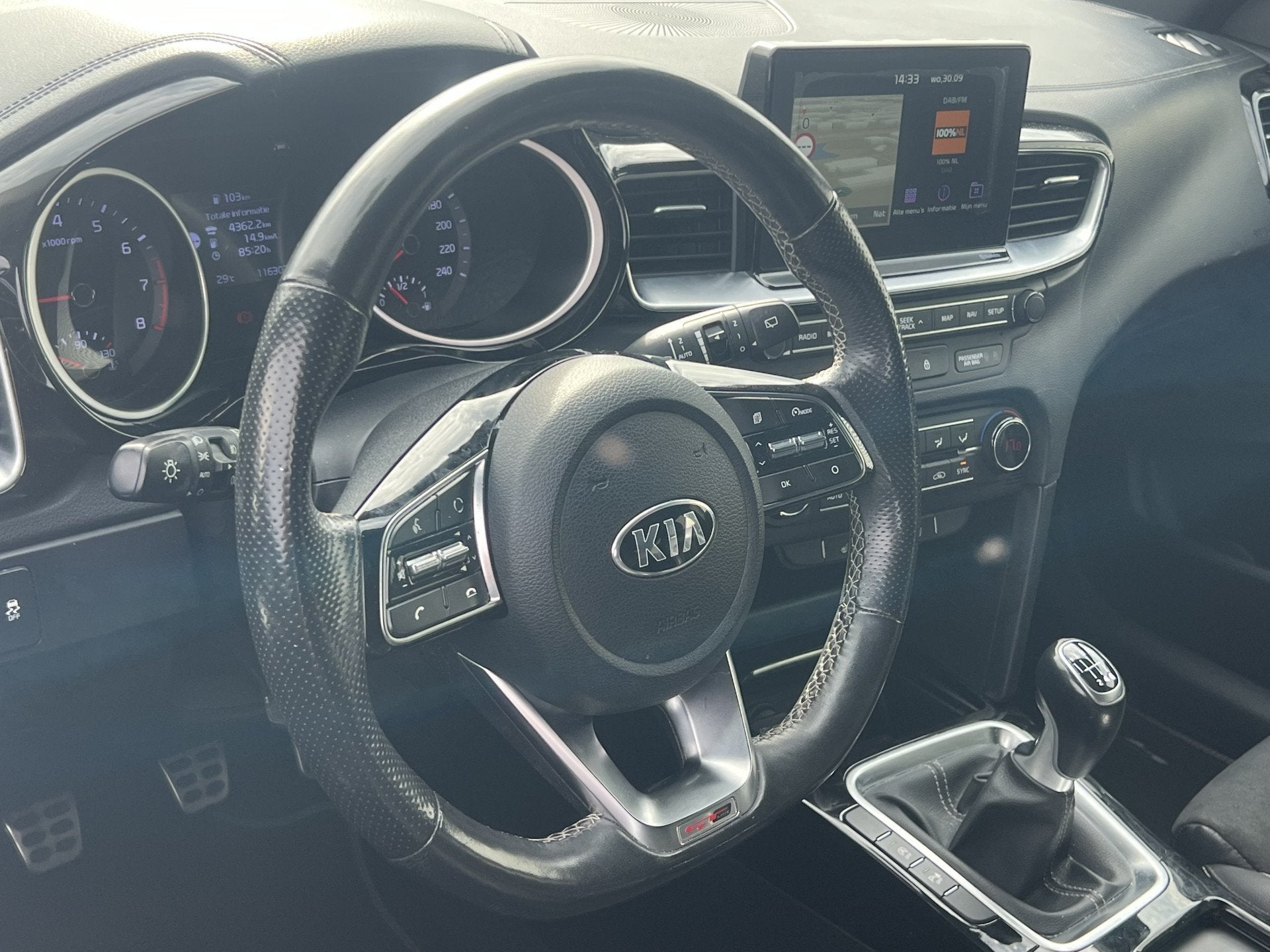 Kia ProCeed 1.0 T-GDI GT-Line | Nieuw Binnen | Pano | Stoel/, Voorwielaandrijving, Gebruikt, Met garantie (alle), Zwart