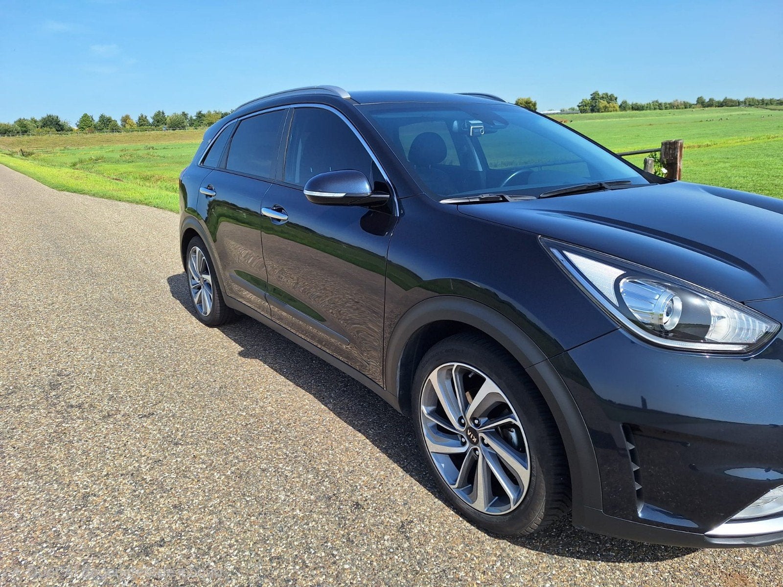 Kia Niro 1.6 GDi Hybrid 141pk Dct6 2017 apk tot 19/11/2027, 1580 cc, Blauw, 75 €/maand, 26 km/l