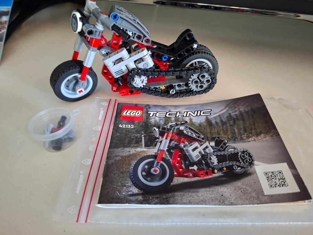 Lego Technic Motorfiets 42132 - Compleet, Kinderen en Baby's, Speelgoed | Duplo en Lego, Lego, Compleet, Ophalen of Verzenden