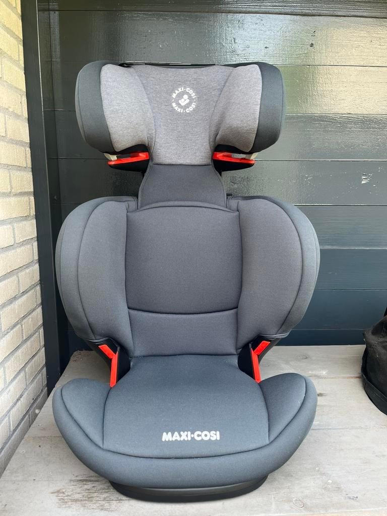 Maxi-cosi autostoel 15-35 kg isofix, Ophalen, 15 t/m 36 kg, Verstelbare rugleuning, Zo goed als nieuw