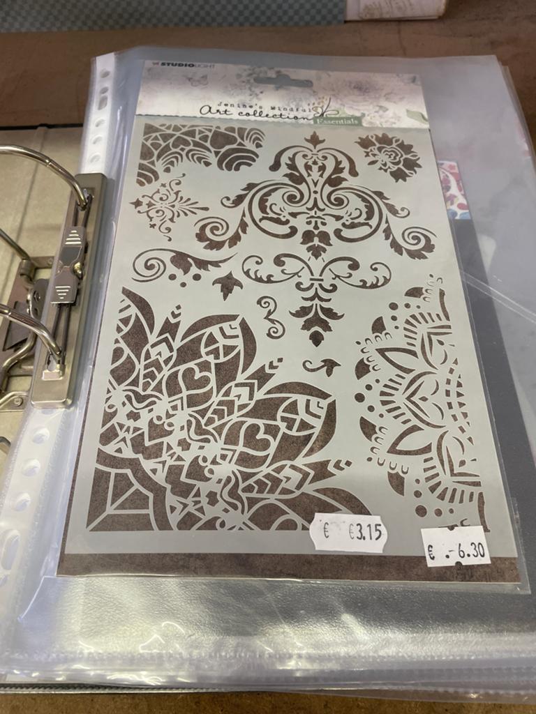 Grote collectie knutselstencils en maskers waarde > €200, Zo goed als nieuw, Kunststof, Herbruikbaar, Overige merken
