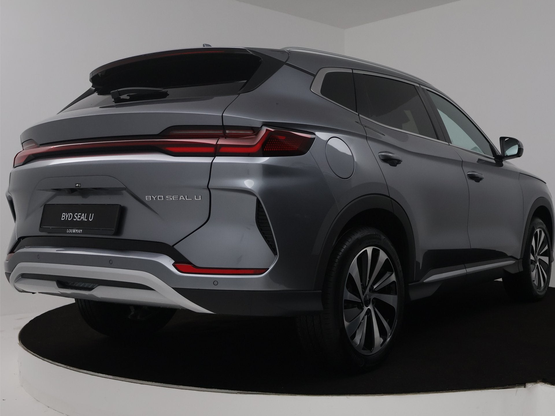 BYD SEAL U Business 87 kWh | Nieuw & Origineel Nederlands |, Auto's, BYD, Seal U, Zwart, Nieuw, Automatische klimaatregeling