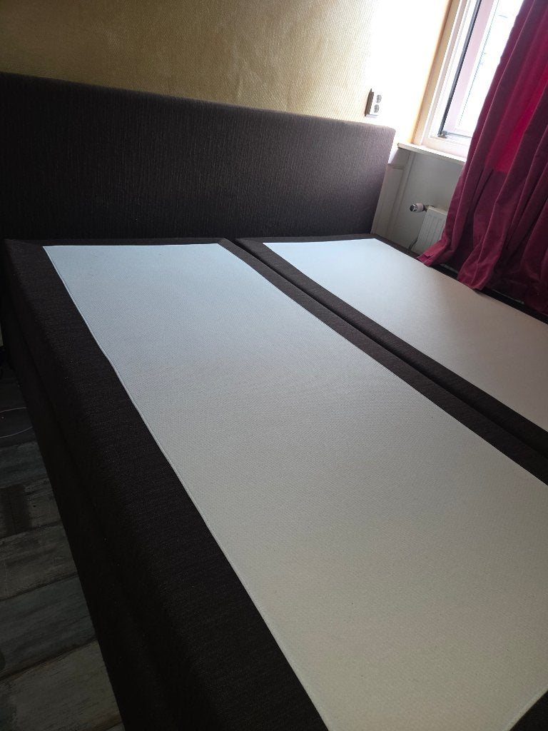 Gratis Boxspring met hoofdbord 180-200  bruin goede staat, Huis en Inrichting, Slaapkamer | Bedden, Ophalen, Bruin, Tweepersoons