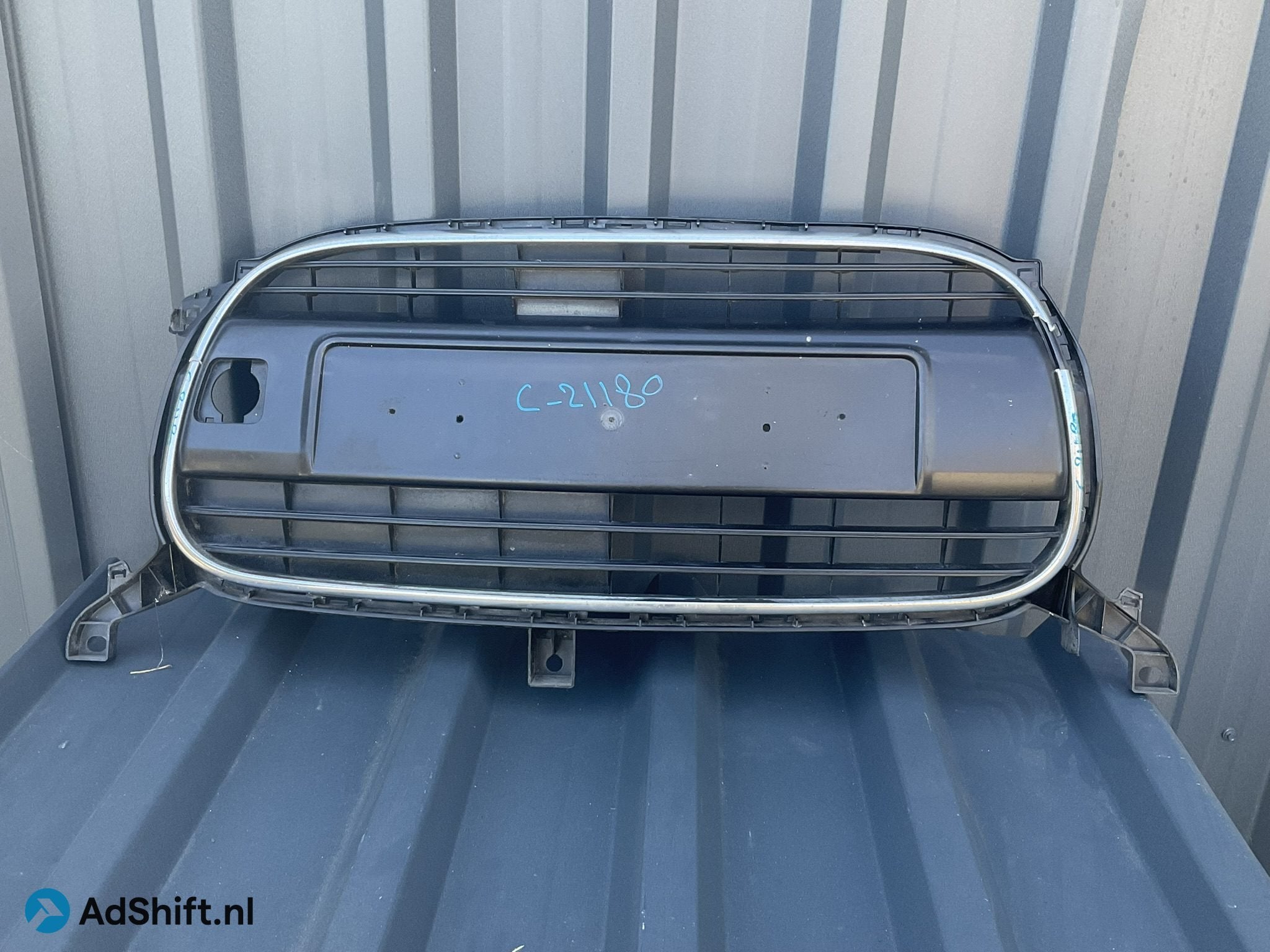 BUMPER GRILL CITROEN C1 531120H060A GRIL C-21180, Auto-onderdelen