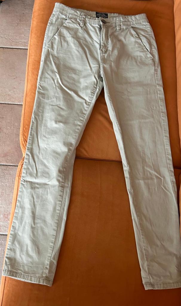 Nette, Licht beige broek in kindermaat 158, Kinderen en Baby's, Kinderkleding | Maat 158, Ophalen, Zo goed als nieuw, Jongen, Broek