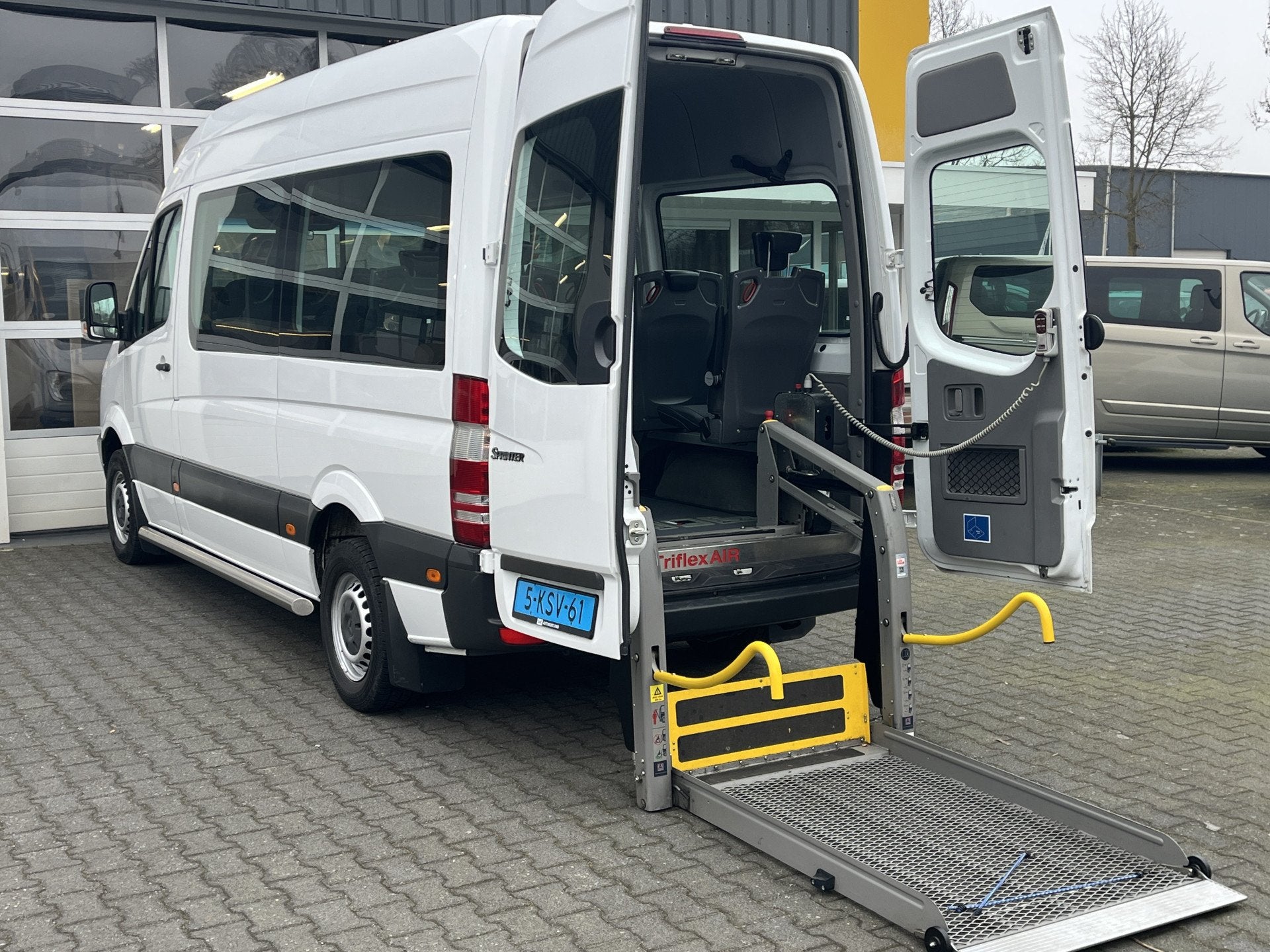 Mercedes-Benz Sprinter Rolstoelbus 9-persoons 313 2.2 CDI 36, Auto's, Euro 5, Gebruikt, 2000 kg, Wit