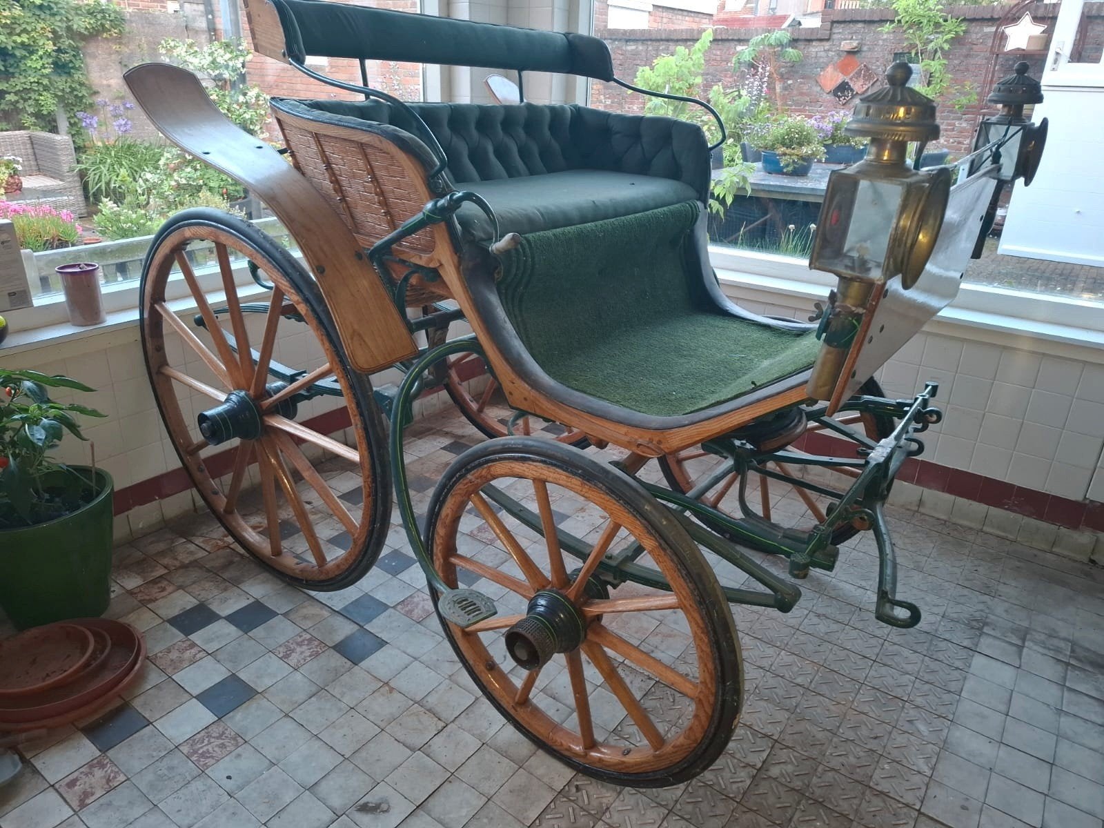 Antieke Oostenrijkse koets (met lampen en mand), Dieren en Toebehoren, Rijtuigen en Koetsen, Marathonwagen, Paard