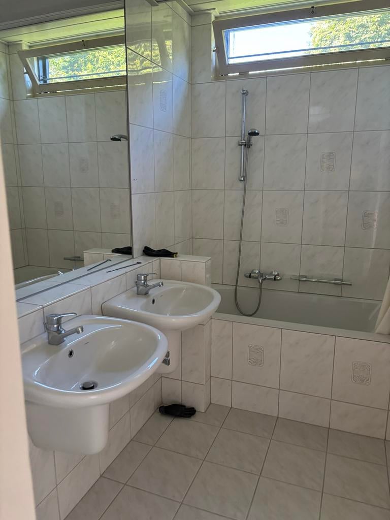 Complete badkamer gratis zelf demonteren, Ophalen, Gebruikt, Met bad