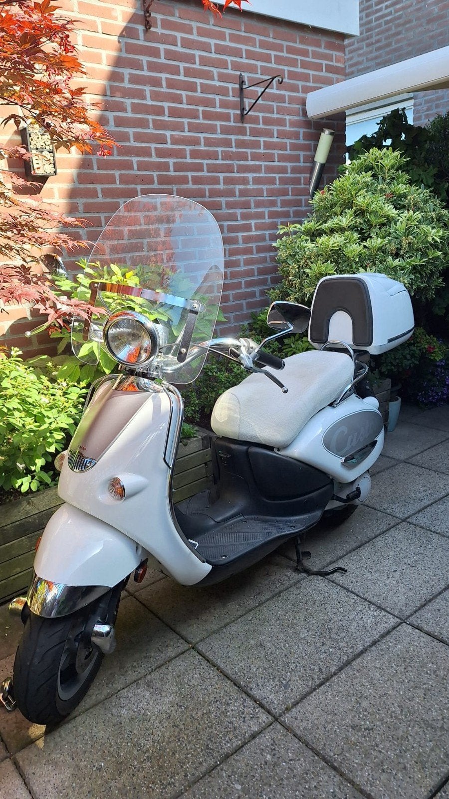 Te koop Aprilia Mojito custom 50 cc, Fietsen en Brommers, Scooters | Aprilia, Gebruikt, Maximaal 45 km/u, Ophalen of Verzenden