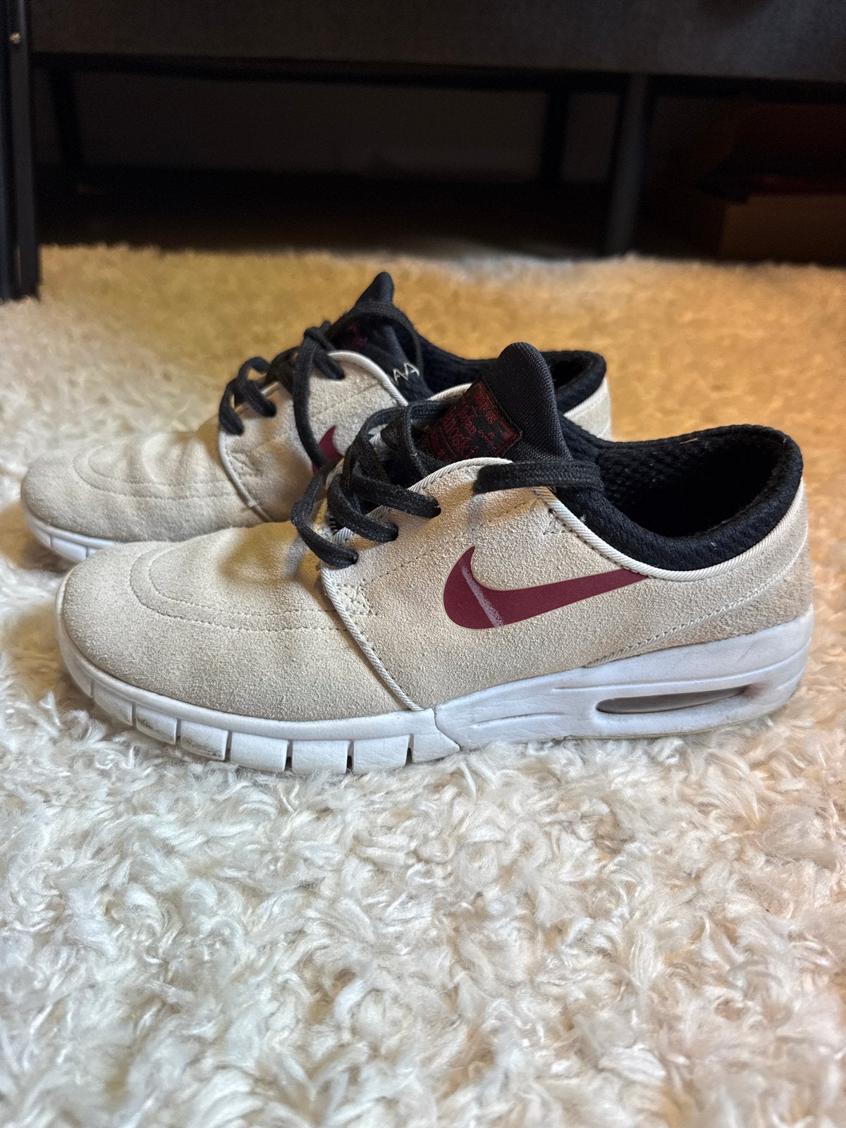 Nike SB Stefan Janoski Max - Beige/Bordeaux, Ophalen of Verzenden, Gedragen, Beige, Sneakers of Gympen