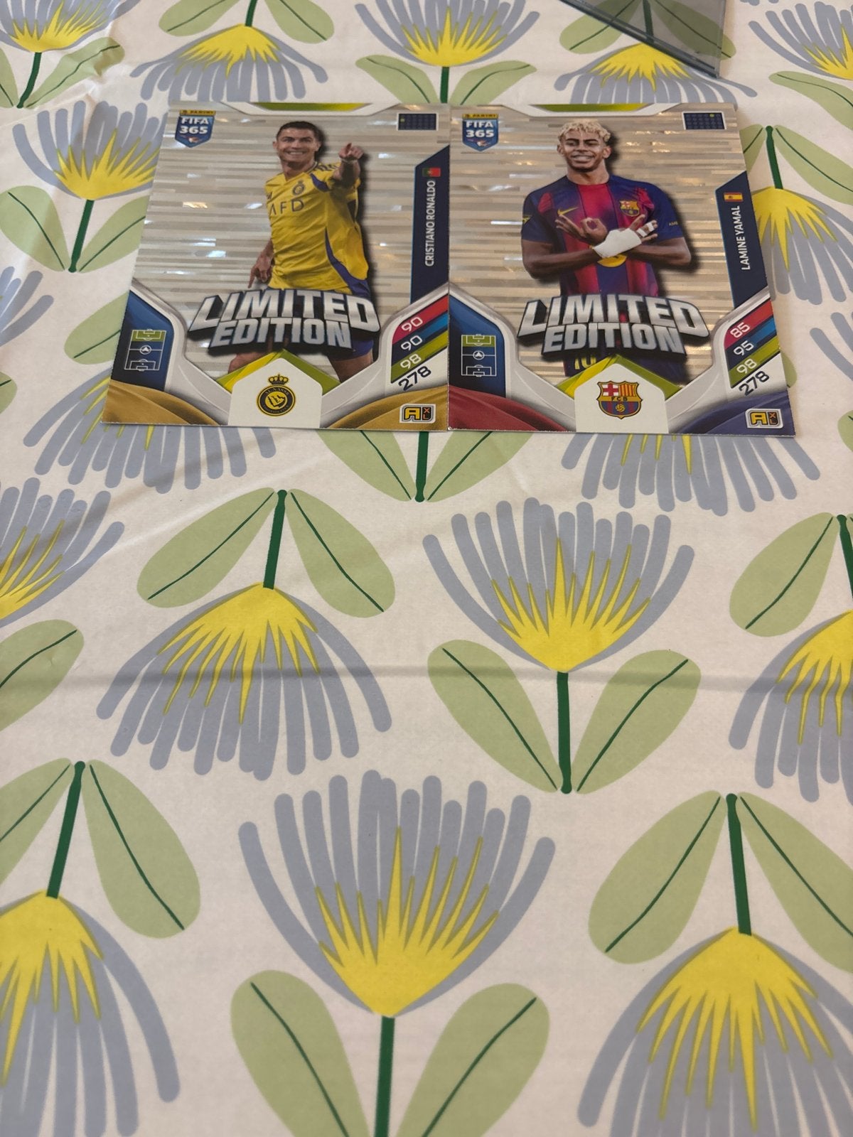 FIFA 365 Limited Edition XXL Voetbalkaarten - Ronaldo & Yama, Ophalen of Verzenden, Zo goed als nieuw, Buitenlandse clubs, Spelerskaart