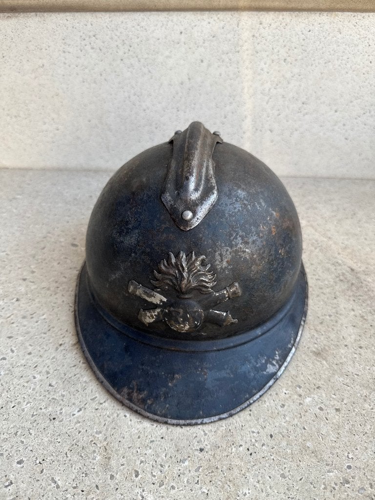 Wo1 Franse artillerie helm met afkorting, Verzamelen, Ophalen of Verzenden, Landmacht, Overige gebieden, Helm of Baret