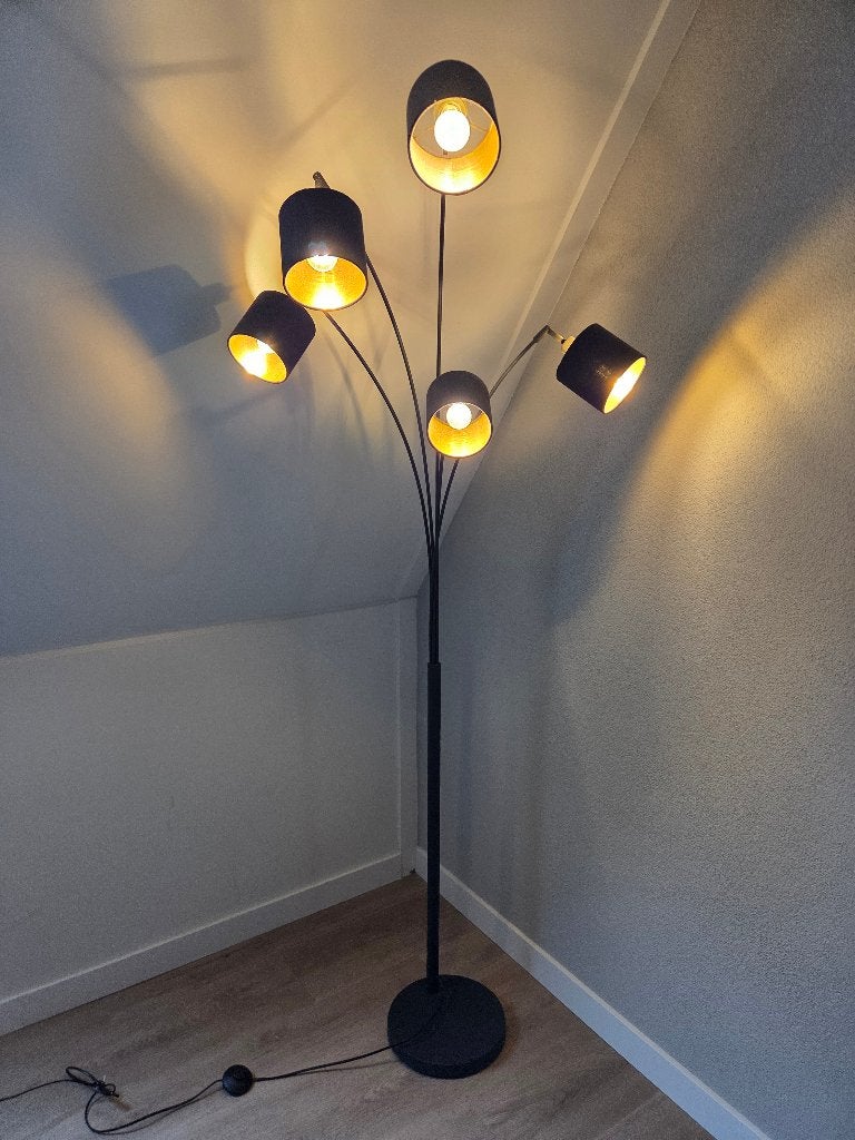 Vloerlamp zwart, Ophalen, Zo goed als nieuw, Metaal, 150 tot 200 cm
