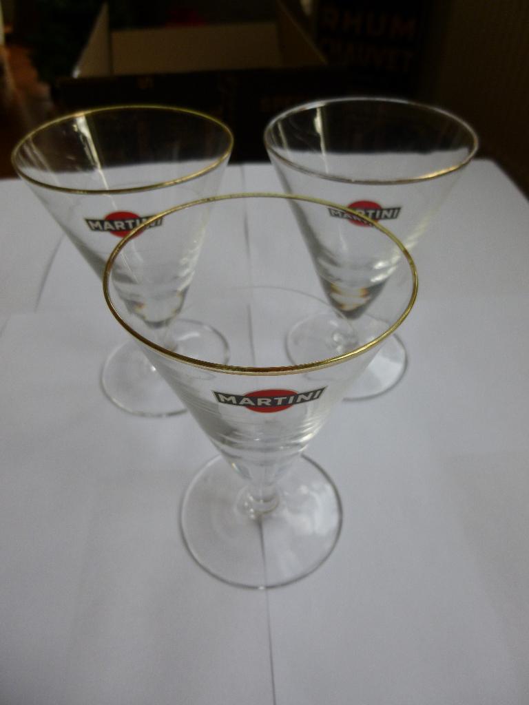 14X VERSCHILLENDE MARTINI GLAZEN, Verzamelen, Merken en Reclamevoorwerpen, Ophalen of Verzenden, Gebruikt, Gebruiksvoorwerp