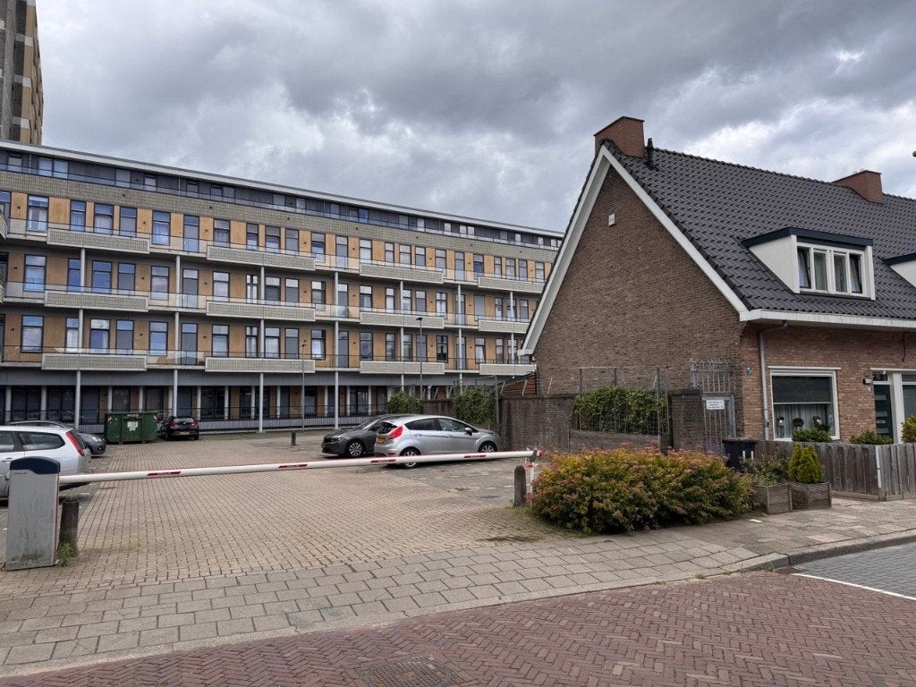 Parkeerplaats te huur – Nijenoord, Utrecht (centrum nabij), Utrecht