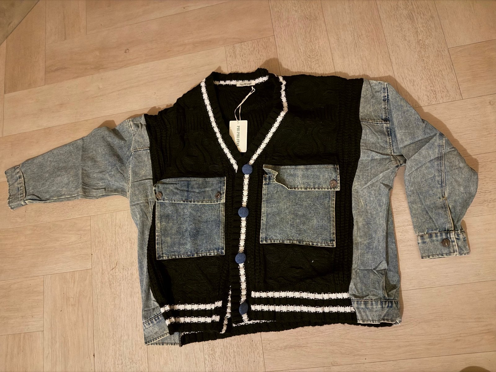 Nieuw gebreid vest met denim mouwen en zakken 1 maat onesize, Ophalen of Verzenden, Nieuw, Maat 38/40 (M), Zwart