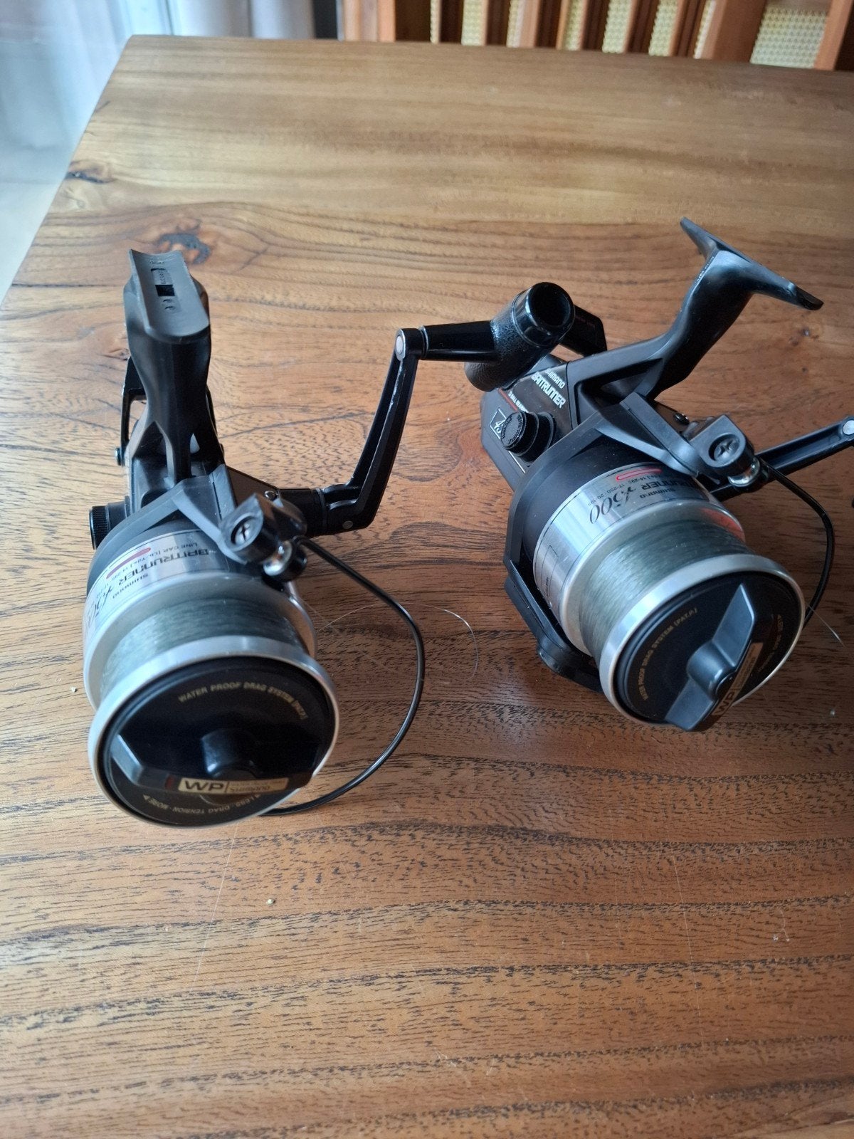 Shimano USA 4500  Baitrunners - Set van 2, Watersport en Boten, Ophalen of Verzenden, Gebruikt, Molen