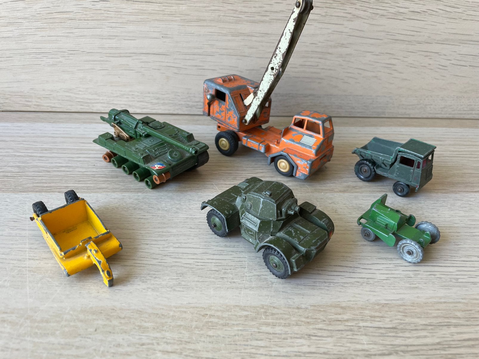 6 opknappers: Dinky Toys, Matchbox, Lesney, Gama., Ophalen, Gebruikt, Auto, Overige merken