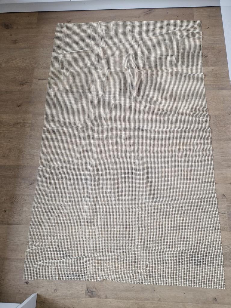 Antislip mat / ondertapijt 1.80 x 1.10, Ophalen of Verzenden, Rechthoekig, 50 tot 100 cm