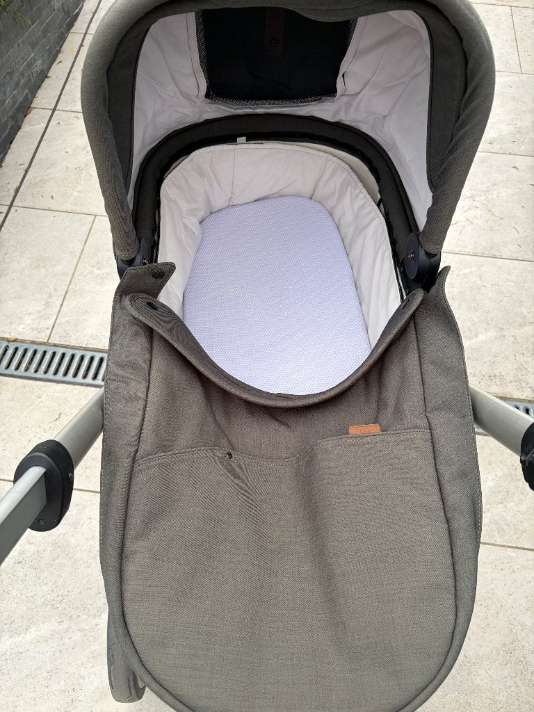 Mutsy Nio kinderwagen, Kinderen en Baby's, Ophalen, Gebruikt, Combiwagen, Mutsy