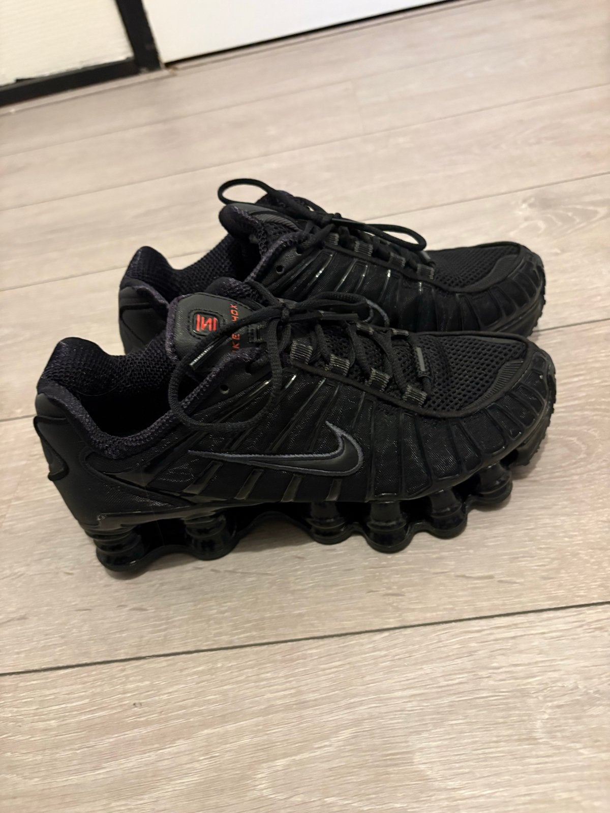 Dames Nike Shox TL - Zwarte Sneakers Maat 38, Ophalen of Verzenden, Gedragen, Zwart