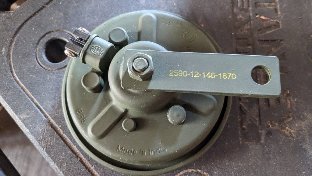 Claxon Hella 24V model B36 voor vrachtwagen/jeep, Ophalen of Verzenden, Nieuw, Jeep