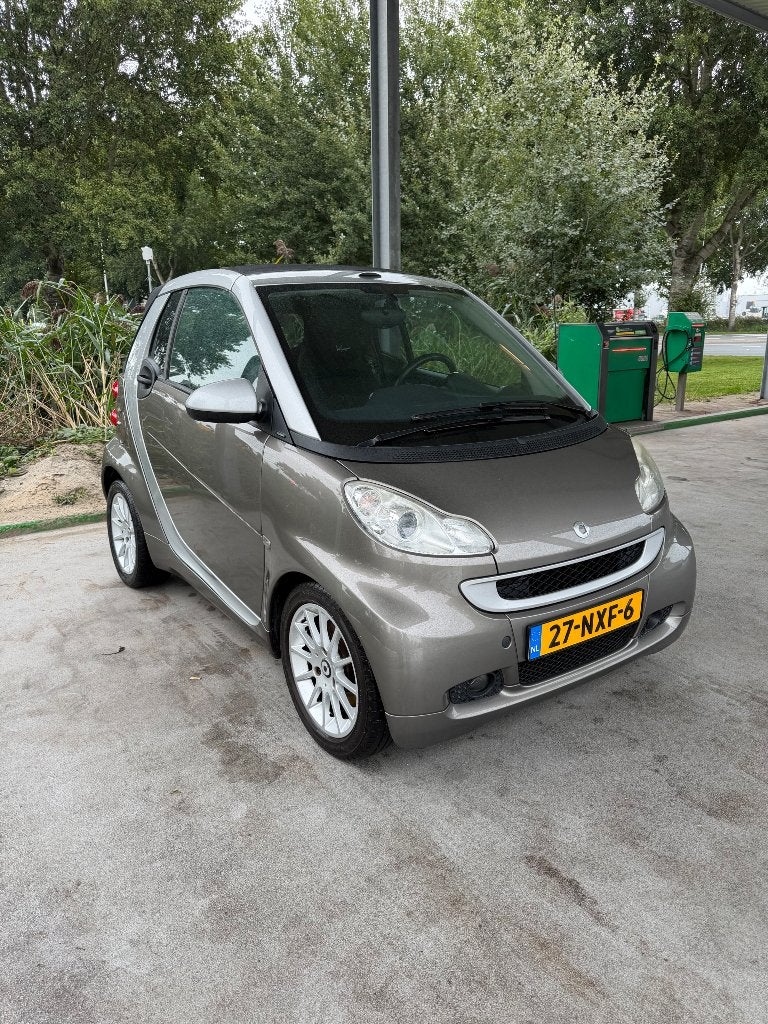 Smart ForTwo 1.0 52KW Cabrio MHD AUT 2010 Grijs, Automaat, Achterwielaandrijving, 755 kg, 23 km/l
