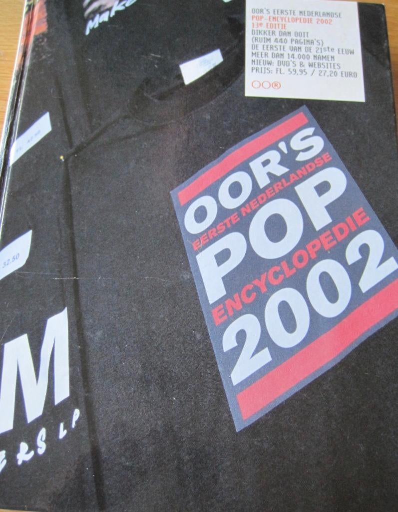 Oor's eerste Nederlandse pop encyclopedie - 2002, Ophalen of Verzenden, Zo goed als nieuw, Algemeen