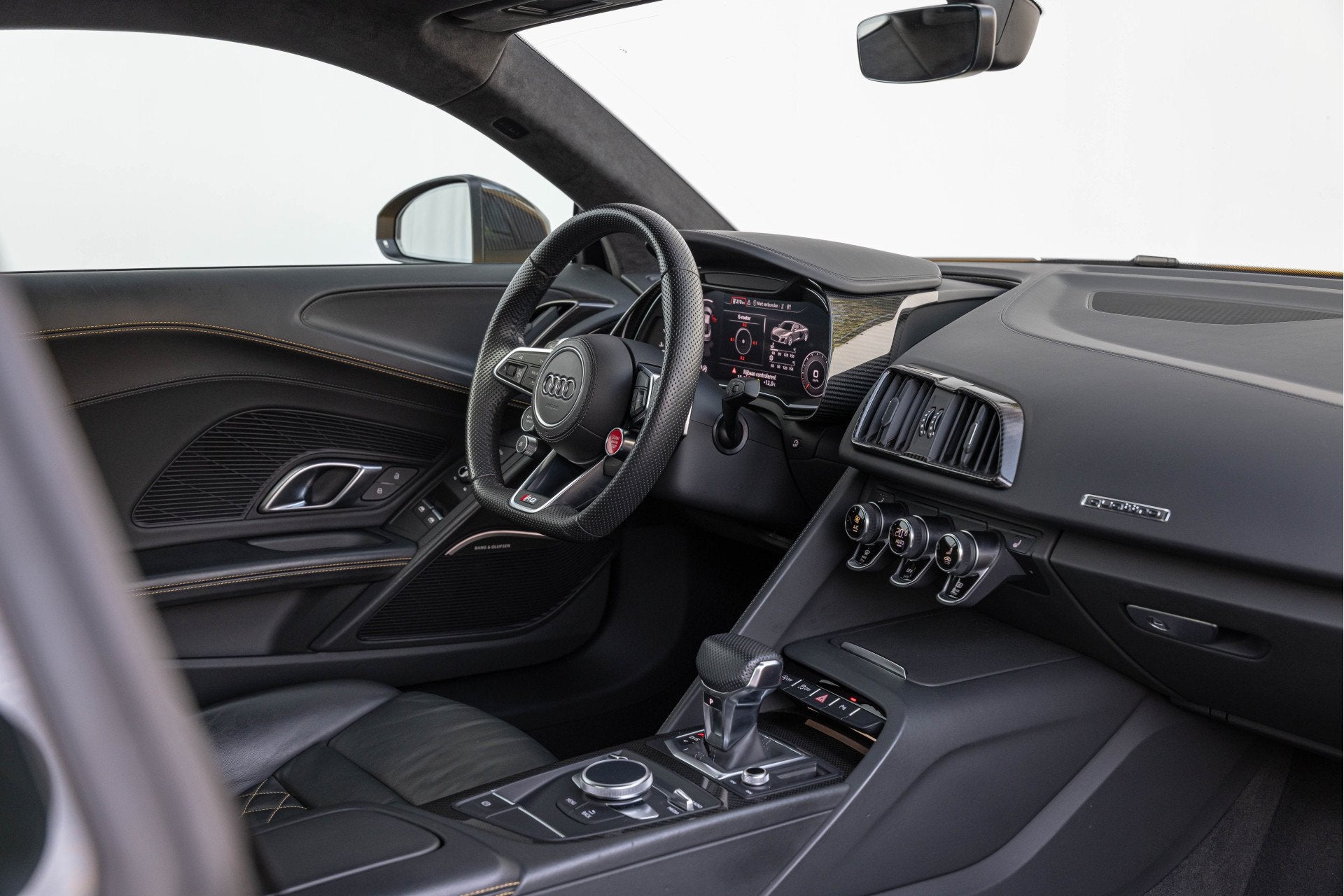 Audi R8 5.2 Performance 620pk Quattro Carbon Quiksilver Voss, Auto's, Audi, Automaat, Gebruikt, Euro 6, 5204 cc