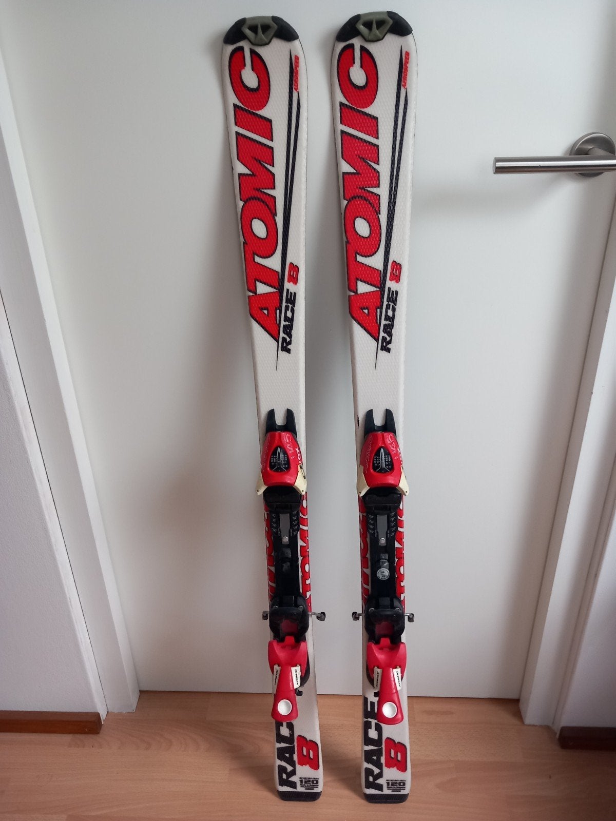 ski's Atomic, Sport en Fitness, Gebruikt, 100 tot 140 cm, Ophalen of Verzenden, Carve