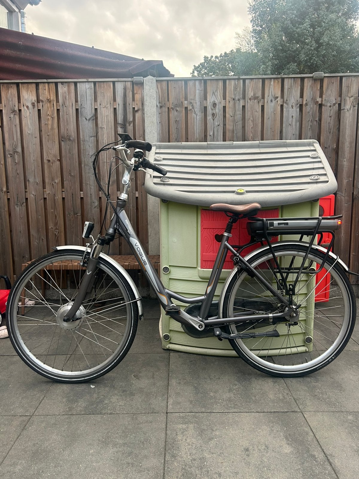 Vogue elektrische fiets, 51 tot 55 cm, Ophalen, Zo goed als nieuw, Overige merken