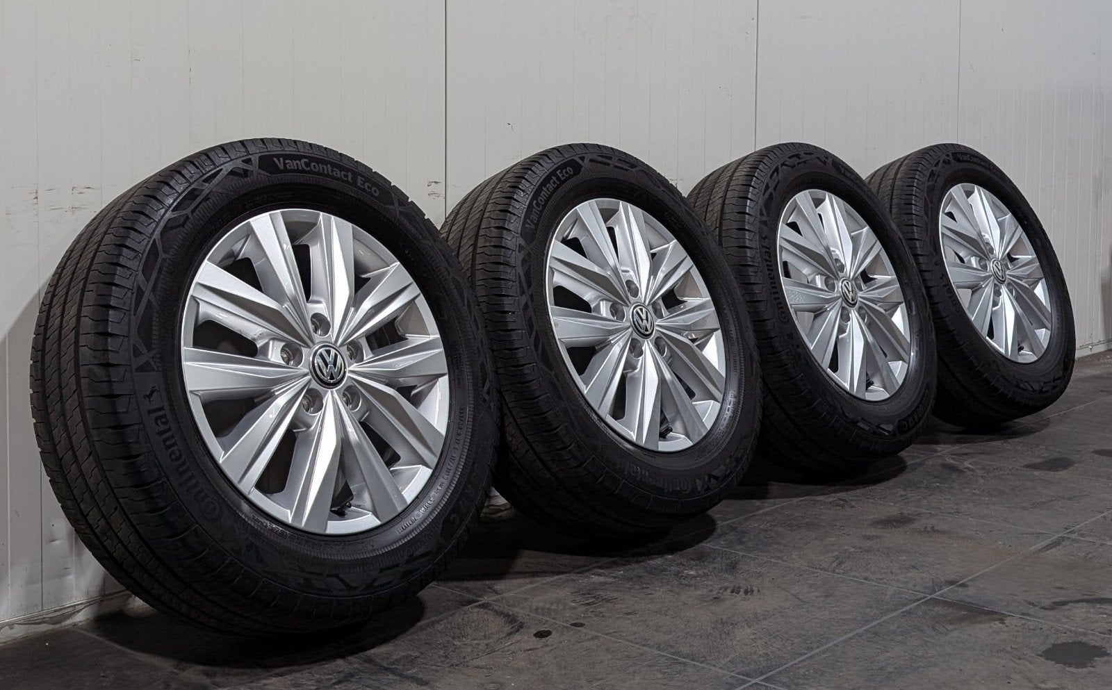 Volkswagen Crafter originele Lismore wielen demo 17inch, Bestelwagen, Banden en Velgen, Nieuw, 17 inch