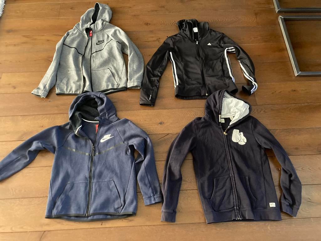 Mooie vesten Nike, Adidas en Scotch maat 170, Ophalen of Verzenden, Zo goed als nieuw, Jongen, Trui of Vest