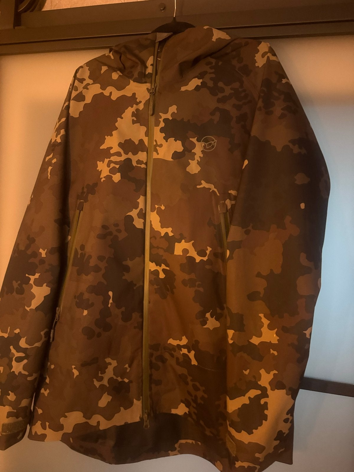 Korda DryKore - Maat L - Camouflage (fox trakker nash), Watersport en Boten, Ophalen of Verzenden, Zo goed als nieuw, Overige typen
