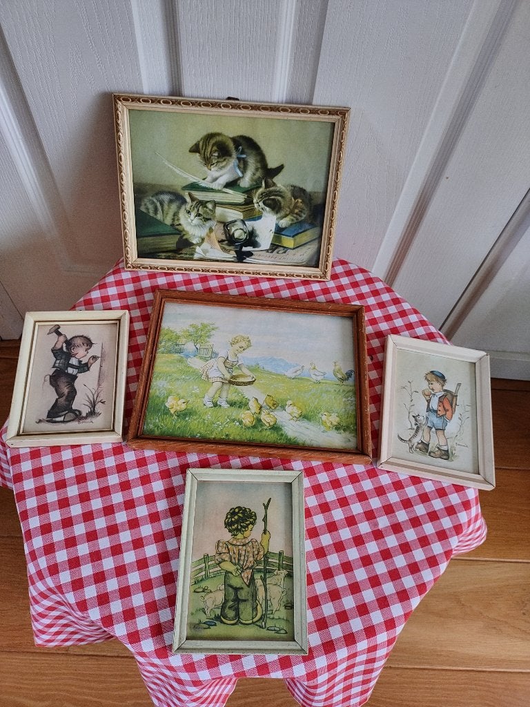 Vintage schilderijtjes jaren 60 met kinderprentjes, Ophalen of Verzenden, Huis en Inrichting