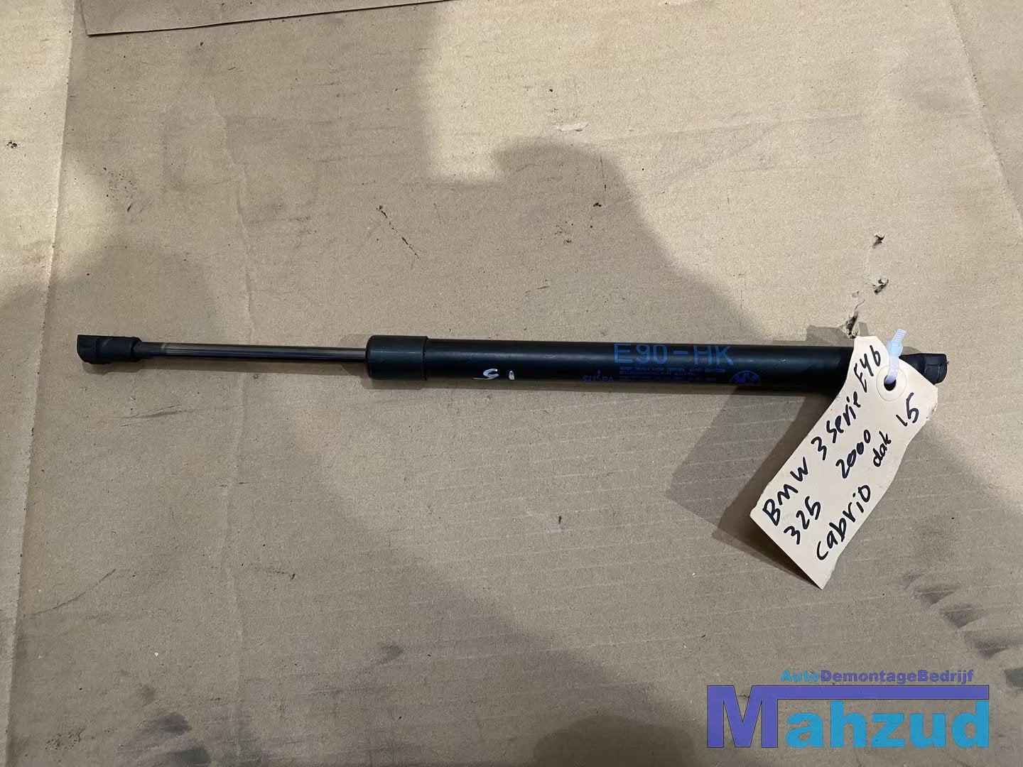 BMW 3 SERIE E90 Achterklep gasveer, Petuelring 130
80788  Munich, DE, Gebruikt, Info@bmw.de, Ophalen of Verzenden
