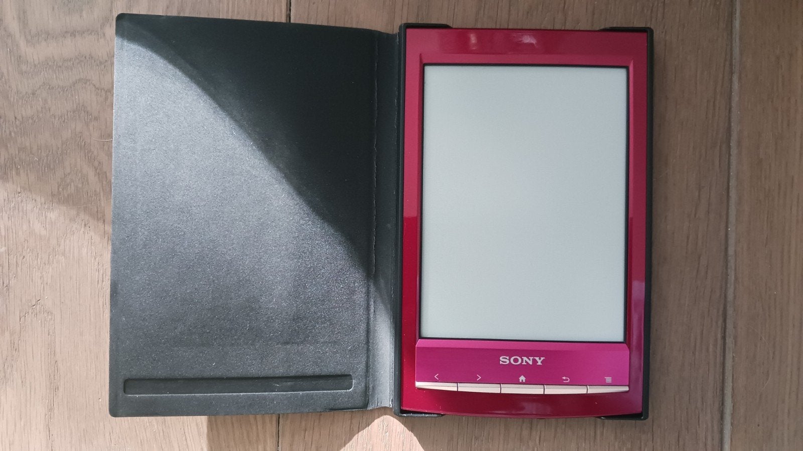 Sony PRS-T1 e-reader, Gebruikt, Ophalen of Verzenden, 4 GB of minder, Sony