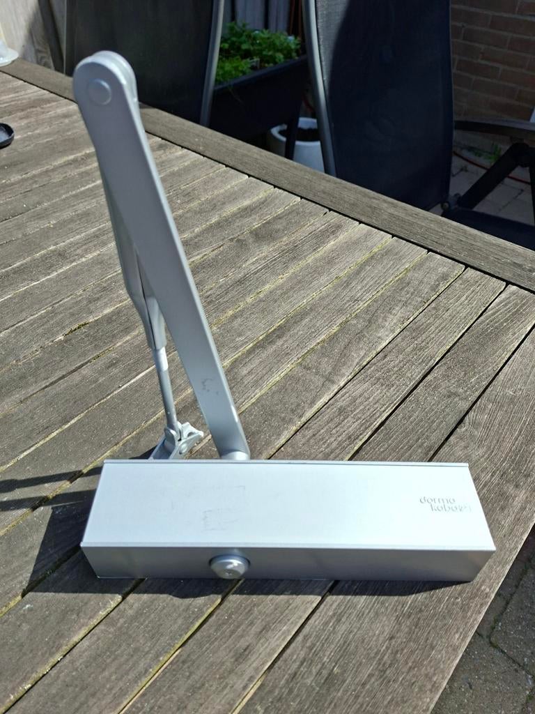 Dorma Kaba Deurdranger - Zilverkleurig, Doe-het-zelf en Verbouw, Hang- en Sluitwerk, Overige typen, IJzer, Ophalen of Verzenden