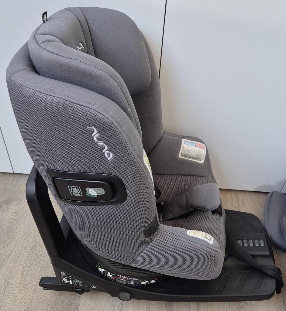 Nuna PRYM i-Size Autostoel – Draaibaar 360 - Compleet, Kinderen en Baby's, Autostoeltjes, Verstelbare rugleuning, Zo goed als nieuw
