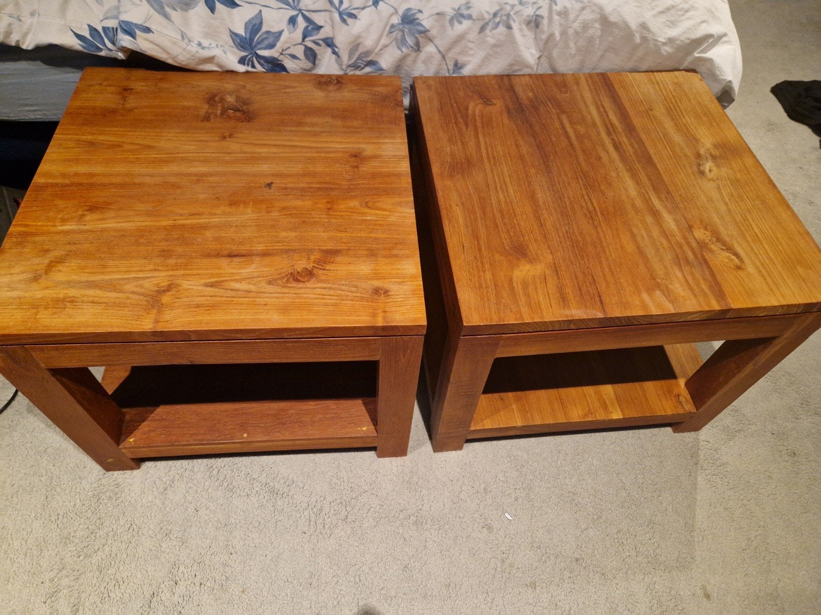 2x bijna nieuwe massieve zware teak bijzettafels 60x60x50cm, Ophalen, 50 tot 100 cm, 50 tot 100 cm, Zo goed als nieuw