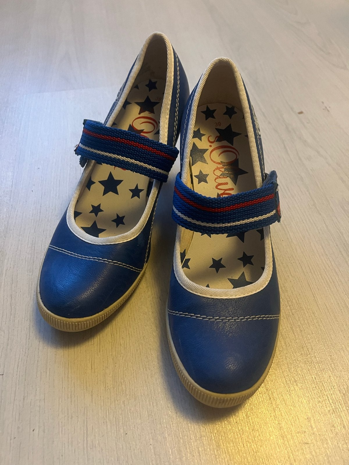 S.Oliver blauwe schoenen met hak, maat 38, Ophalen of Verzenden, Zo goed als nieuw, Blauw, Schoenen met hoge hakken