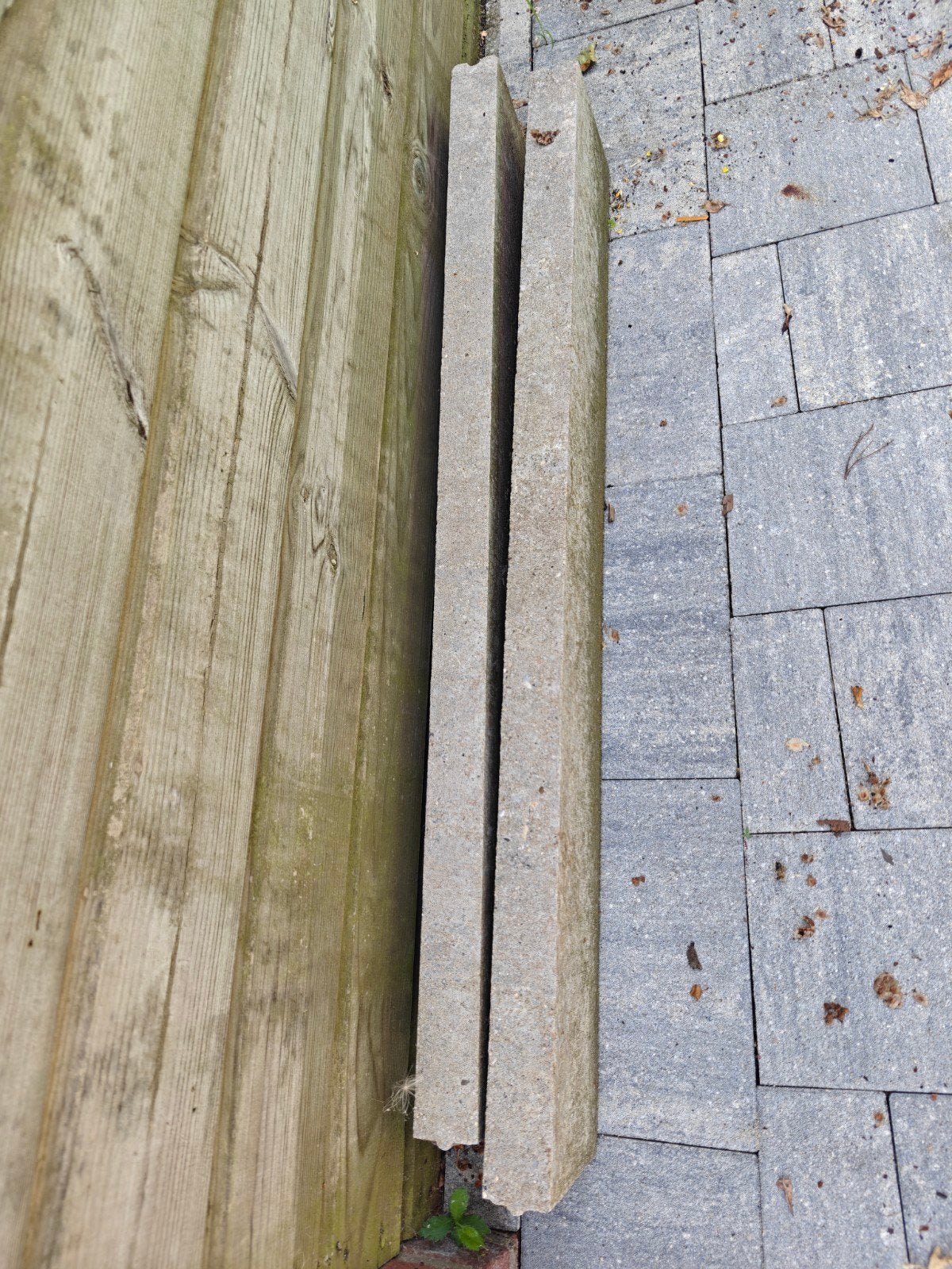 Betonnen opsluitbanden / palissaden, Ophalen, Gebruikt, Overige typen, Minder dan 5 m²