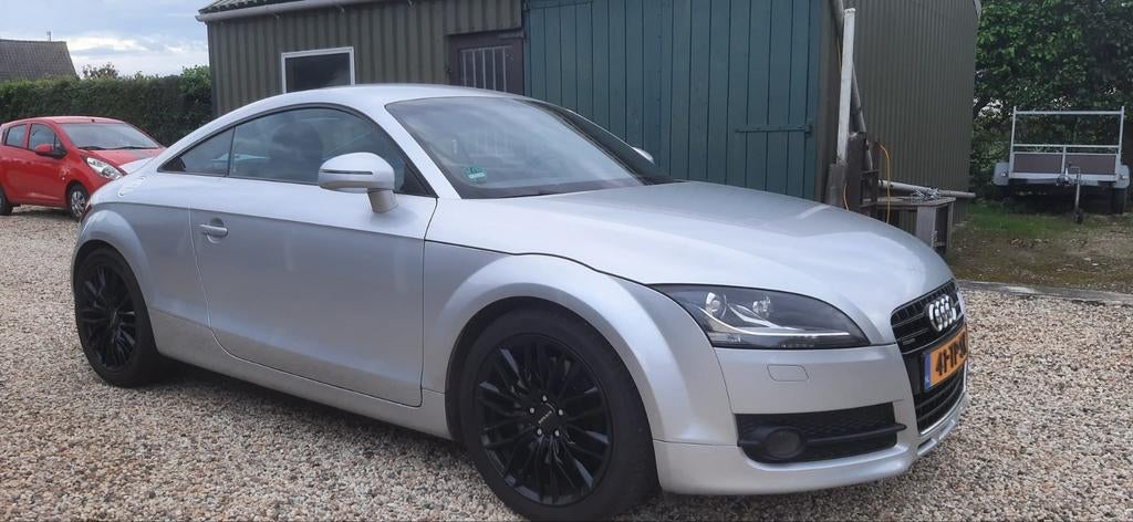 Audi TT 3.2 V6 Coupe Quattro 184KW 2007 Grijs, Auto's, Audi, 1385 kg, TT, Zwart, 3189 cc