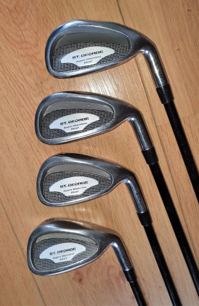 Golf ijzers 4 stuks St. George nrs. 5-6-8-9 rechtshandig, Ophalen of Verzenden, Gebruikt, Set, Overige merken