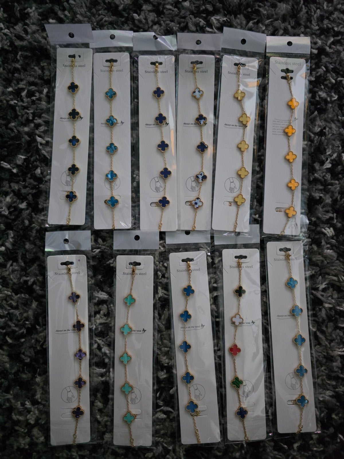 Van Cleef Stijl Armbanden in Diverse Kleuren, Sieraden, Tassen en Uiterlijk, C, Nieuw, Ophalen of Verzenden, C