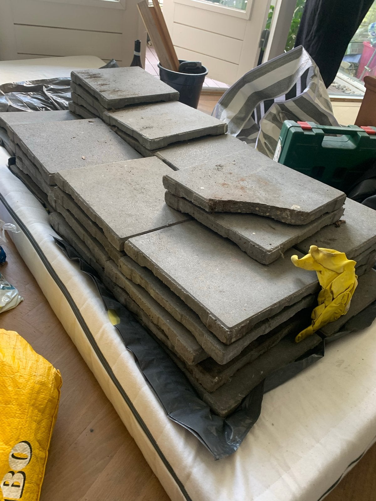 Gebruikte terrastegels van beton, Tuin en Terras, Ophalen, Gebruikt, 5 tot 10 m², Beton