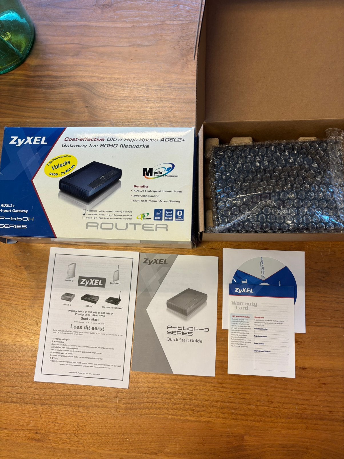 Modem ZyXEL P-660H-D3 ADSL2+ 4-port Gateway – nieuw in doos, Ophalen of Verzenden, Zo goed als nieuw