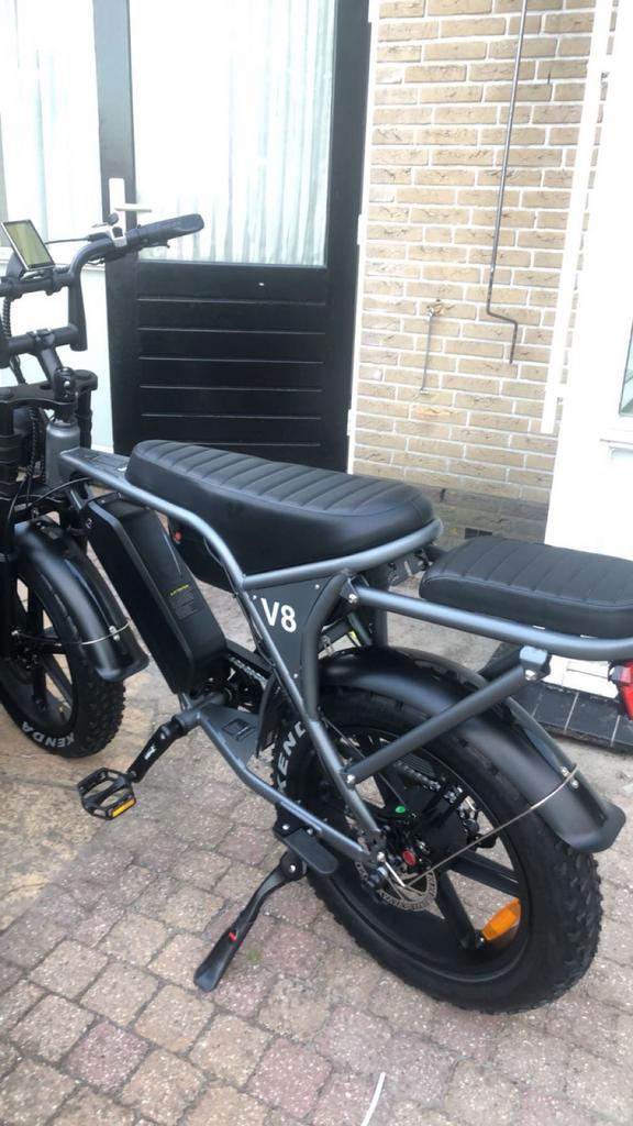 Ouxi v8 grijse fatbike, 59 cm of meer, Ophalen, Zo goed als nieuw, Overige merken